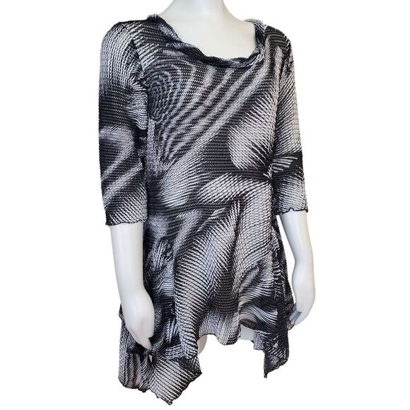 KAKTUS Tunic Size Large Asymmetric Handkerchief Hem black/white Top Mesh Scoop - Picture 2 of 13